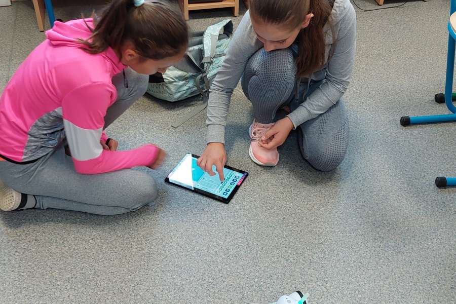 2223-ZAJĘCIA ROZWIJAJĄCE KREATYWNOŚC W KLASIE 1 i 2  Lab przyszłości