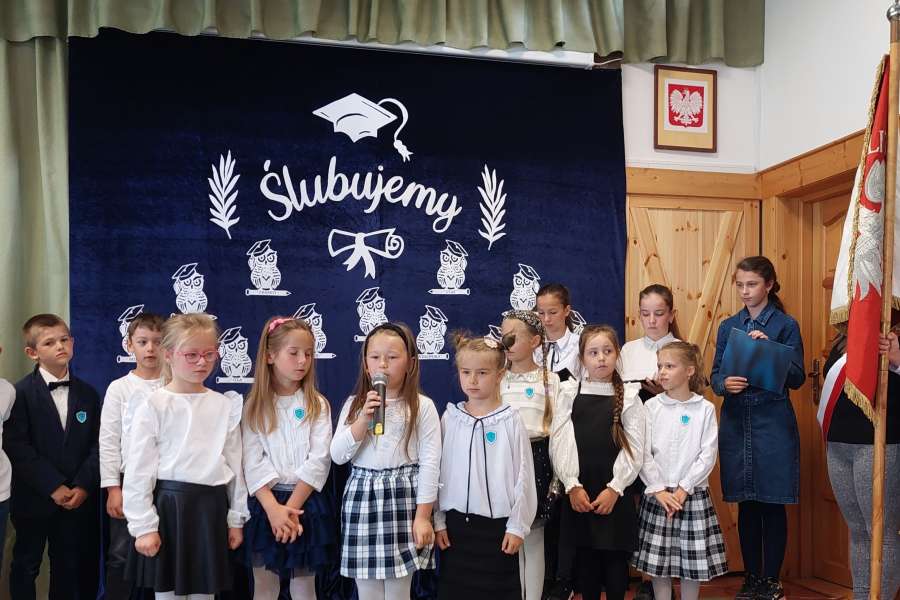 Pasowanie na ucznia kl. 1-2324a