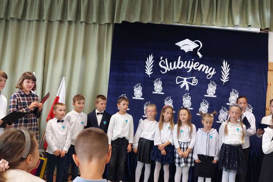 Pasowanie na ucznia kl. 1-2324a