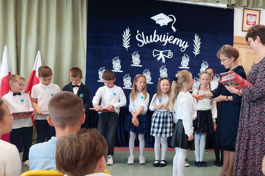 Pasowanie na ucznia kl. 1-2324a