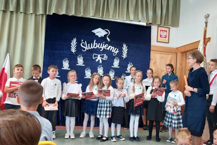 Pasowanie na ucznia kl. 1-2324a