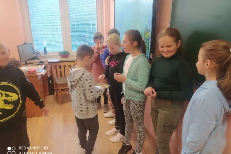 Dzień Dziewczynki 23-24a