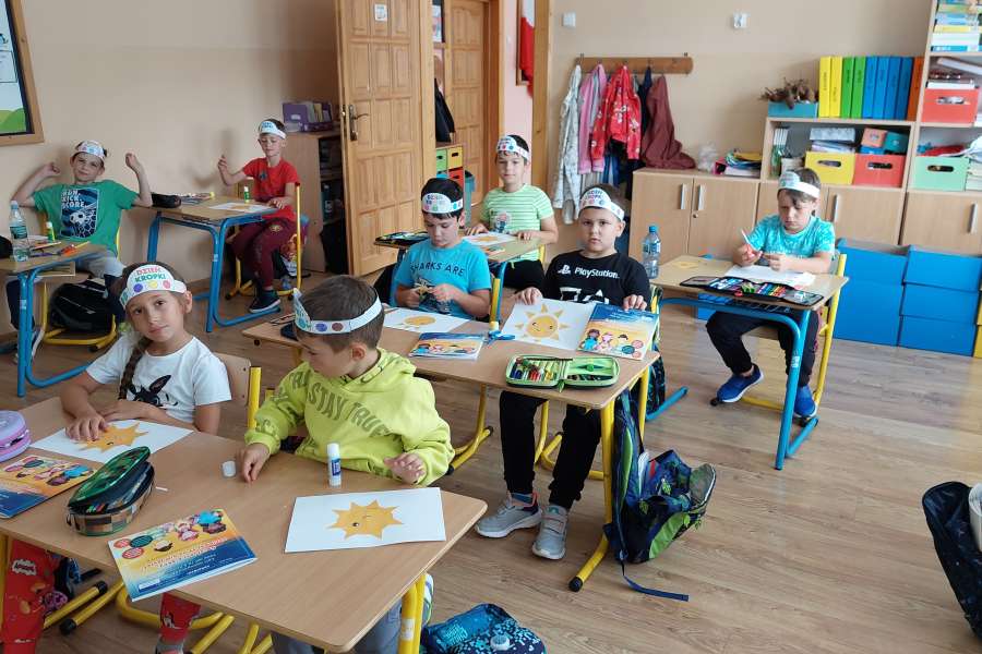 DZIEŃ KROPKI W KLASACH 1-3-23-24a