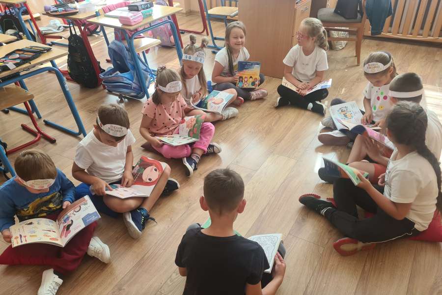 DZIEŃ KROPKI W KLASACH 1-3-23-24a