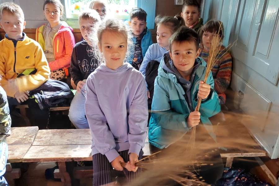 WYCIECZKA KLAS 1-3 DO ZUBRZYCY-23-24a