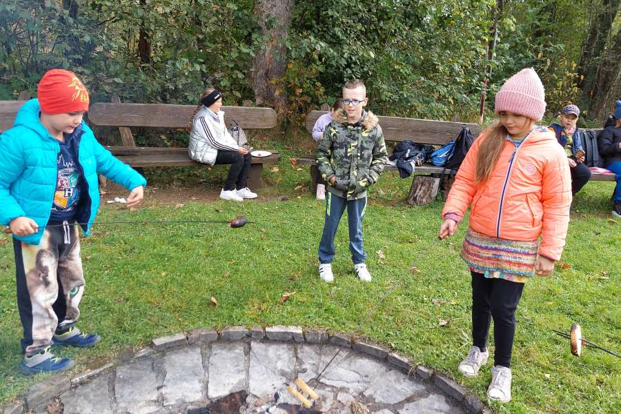 WYCIECZKA KLAS 1-3 DO ZUBRZYCY-23-24a