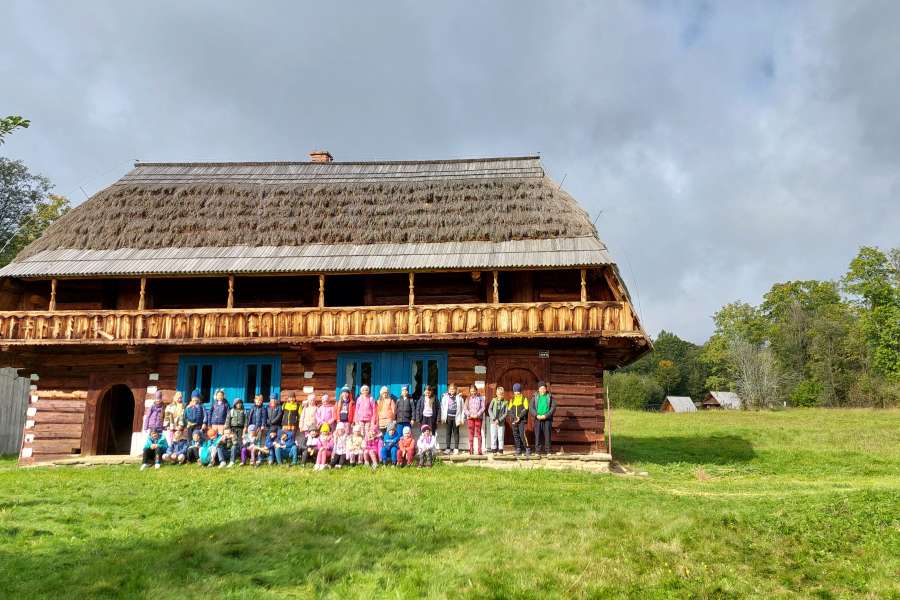 WYCIECZKA KLAS 1-3 DO ZUBRZYCY-23-24a