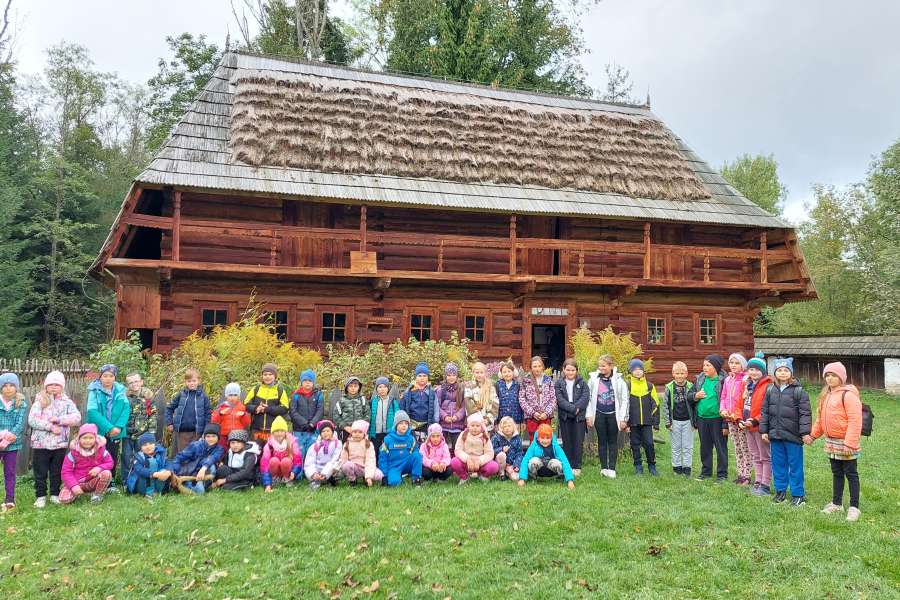 WYCIECZKA KLAS 1-3 DO ZUBRZYCY-23-24a