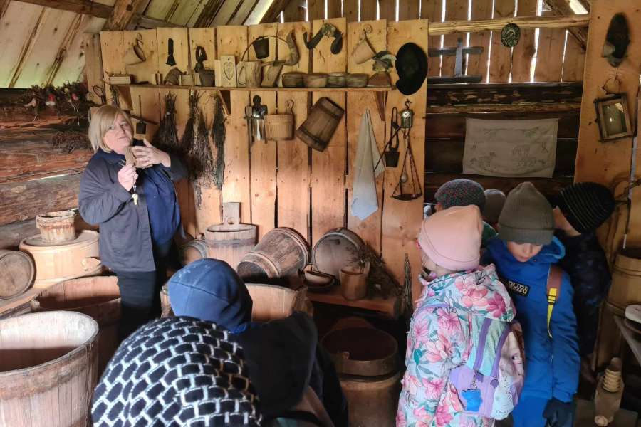 WYCIECZKA KLAS 1-3 DO ZUBRZYCY-23-24a