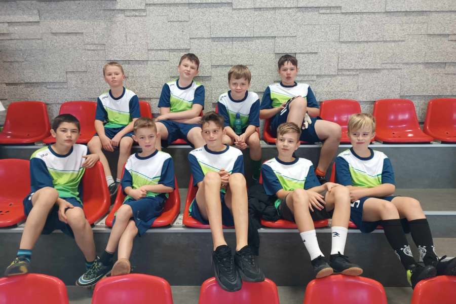 Igrzyska dzieci Gminy Zakopane w Halowej Piłce Dziewcząt-23-24a