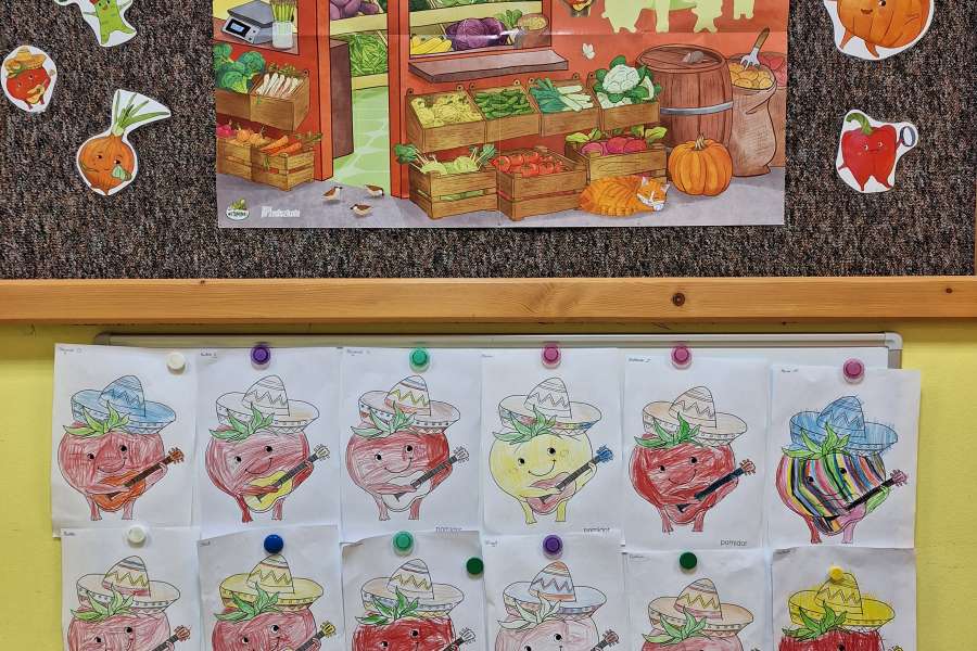 "Projekt Witaminki - pomidor" w grupie Smerfów