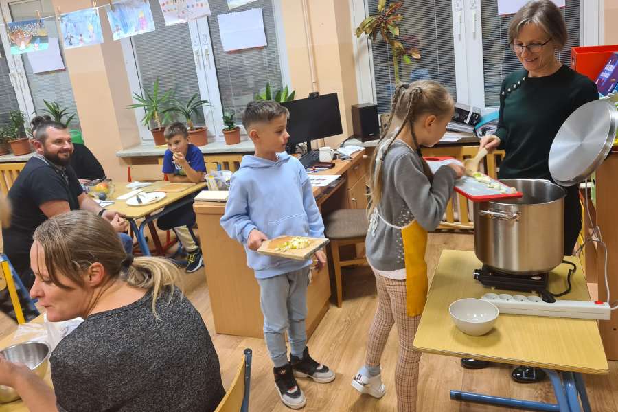 Owoce Zdrowe i Kolorowe-23-24a