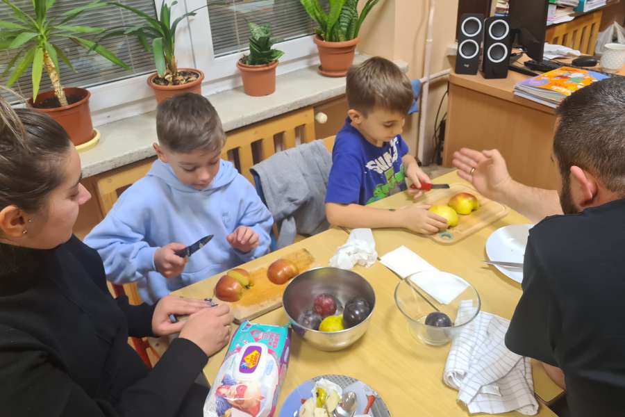 Owoce Zdrowe i Kolorowe-23-24a