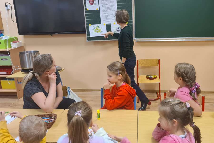 Owoce Zdrowe i Kolorowe-23-24a