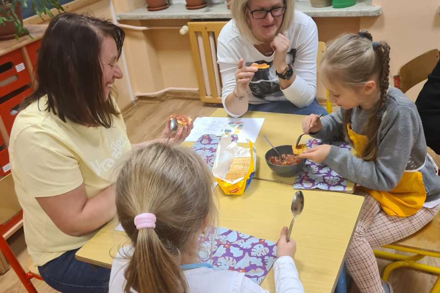 Owoce Zdrowe i Kolorowe-23-24a