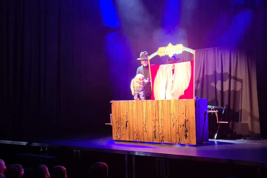 "Bajka o szczęściu" 2324a