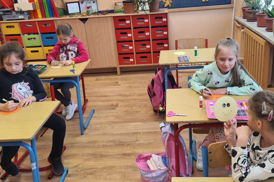 Dzień pozdrowień i życzliwości2324a