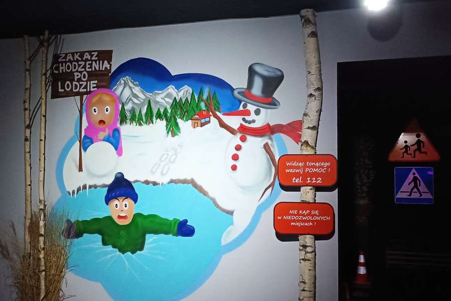 Wycieczka klasy 7 i 8 do Centrum Pożarniczego w Dobczycach.