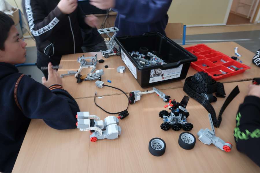 Zajęcia rozwijające z informatyki2324a