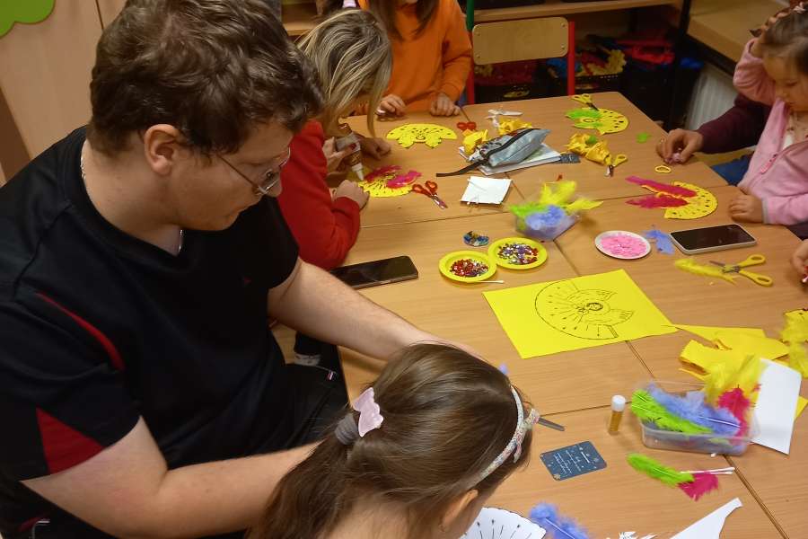 ZAJĘCIA PRZEDŚWIĄTECZNE  Z RODZICAMI-p2324a