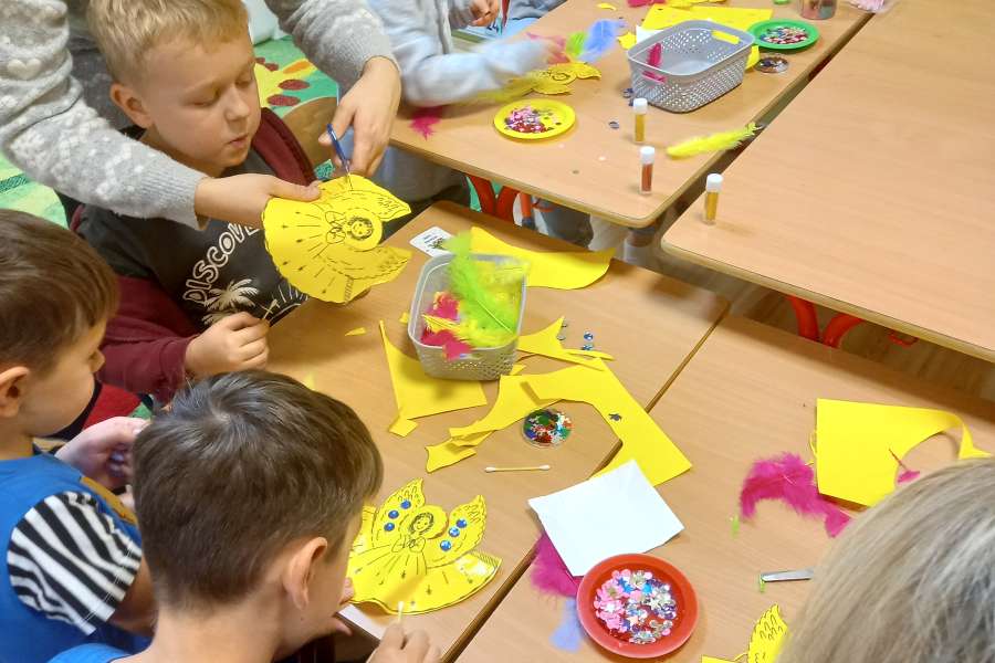 ZAJĘCIA PRZEDŚWIĄTECZNE  Z RODZICAMI-p2324a