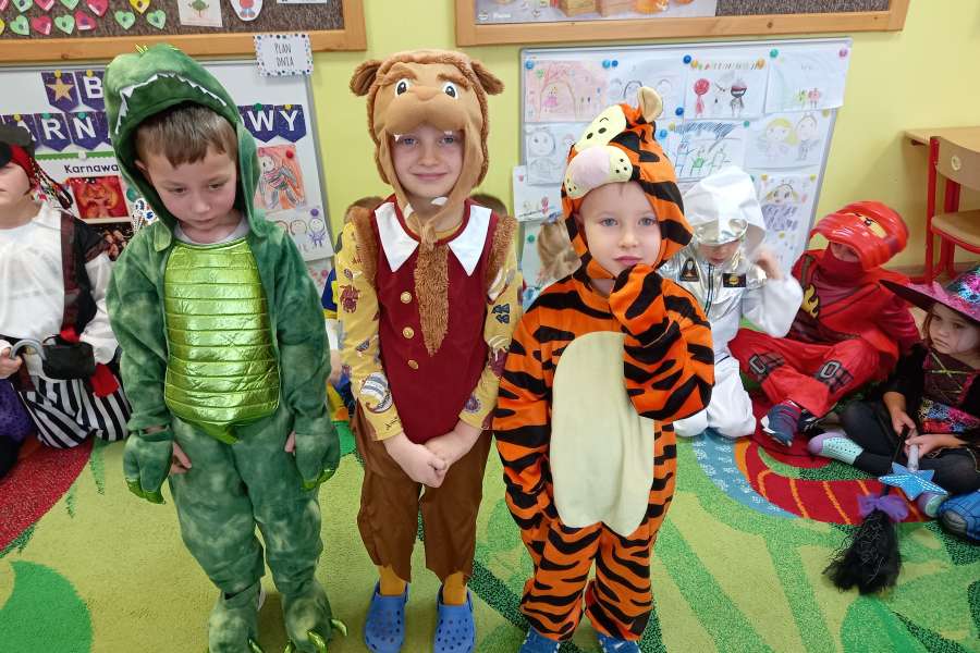 Bal Karnawałowy-pp2324a