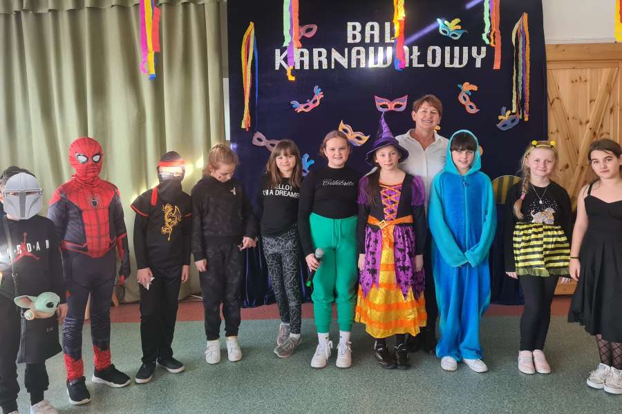 Bal karnawałowy dla uczniów klas 1-3