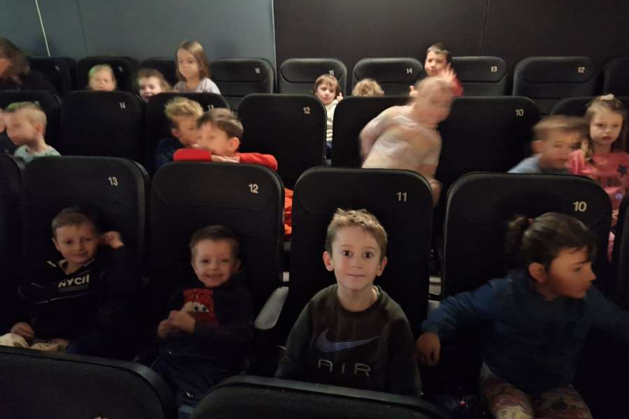 Spektakl teatralny pt. "Pocahontas"2324a