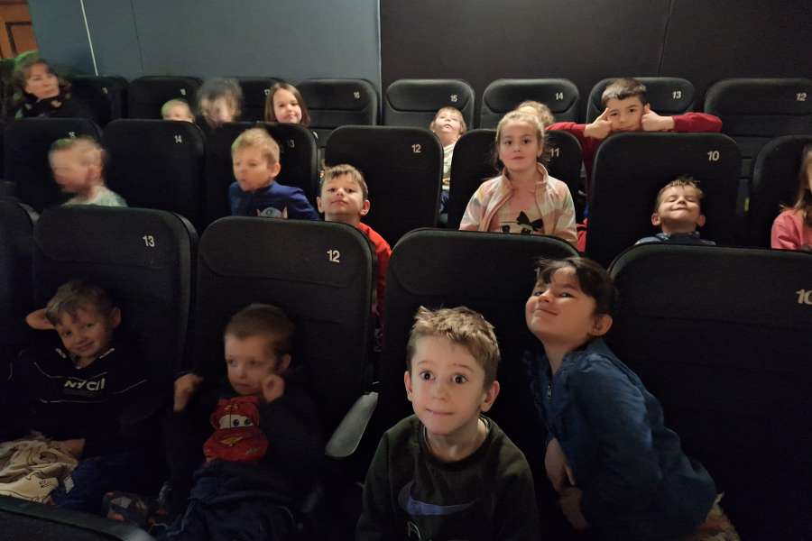 Spektakl teatralny pt. "Pocahontas"2324a