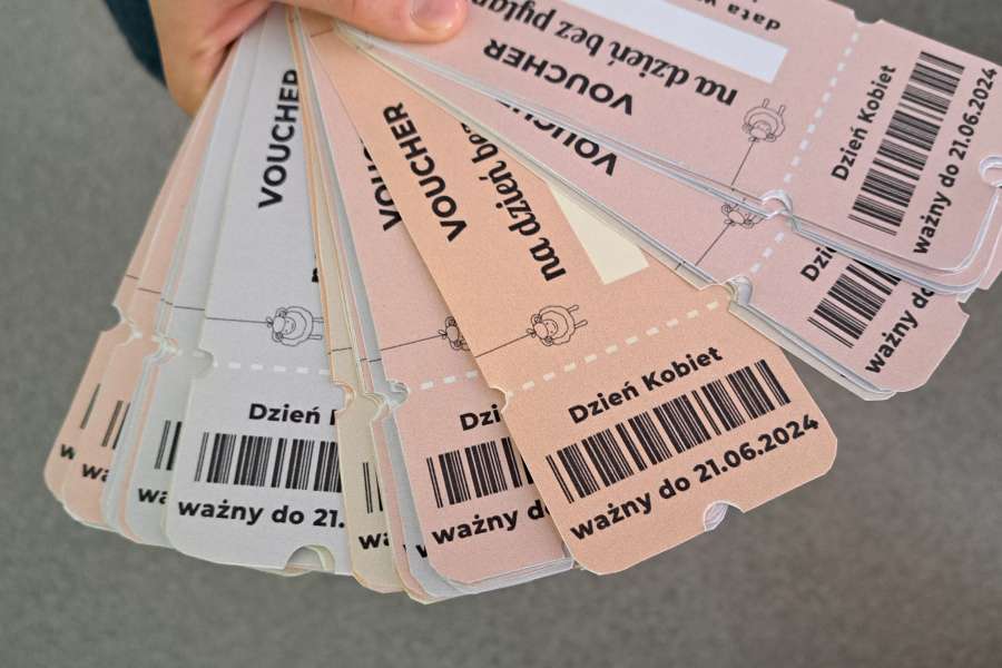 Dzień Kobiet i Mężczyzn-su2324a