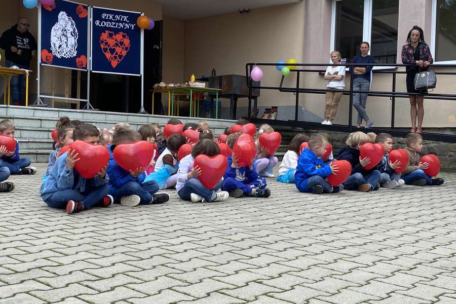 Festyn Rodzinny 2024-szkola-2324a