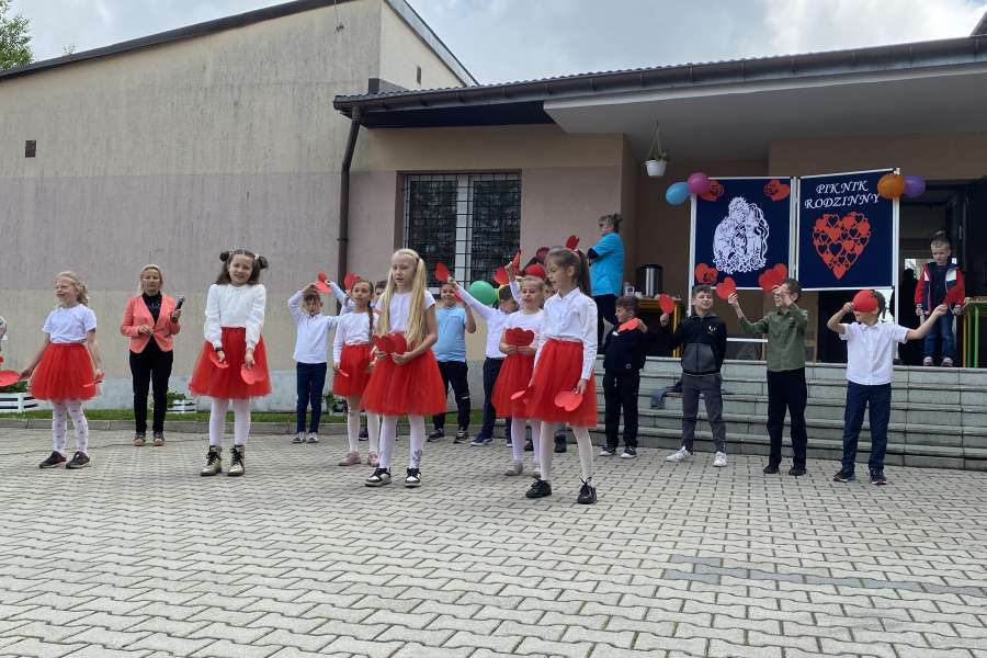 Festyn Rodzinny 2024-szkola-2324a