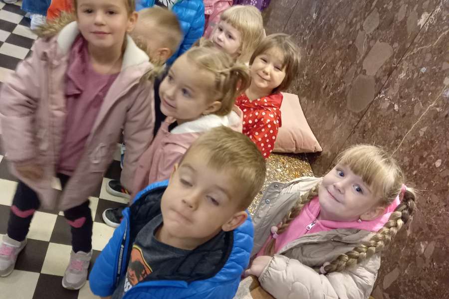 Wyjazd na spektakl teatralny pt. " Śnieżka" 2024pp