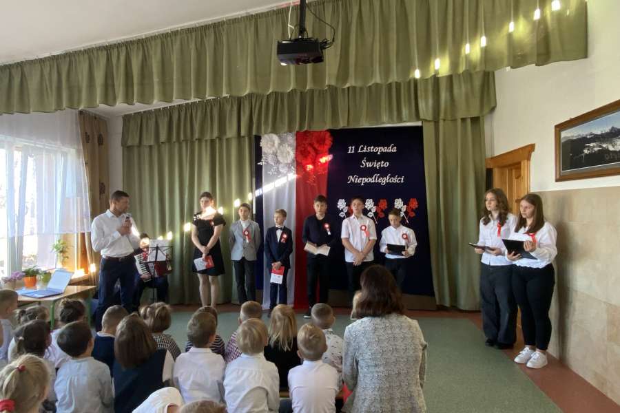 Uroczysta akademia z okazji Święta Niepodległości