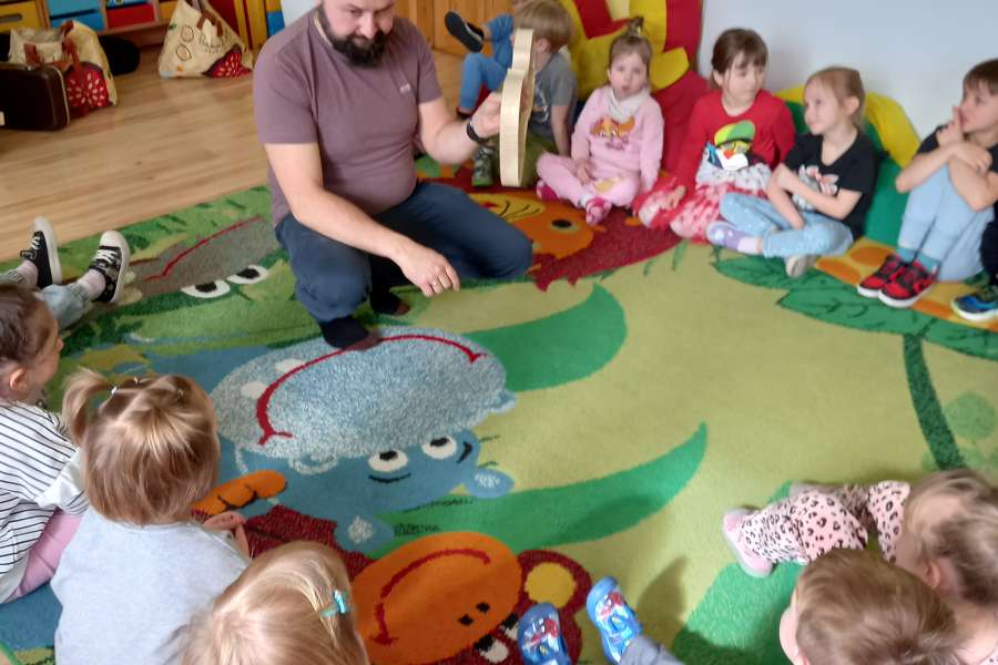 Spotkanie z lutnikiempp2425