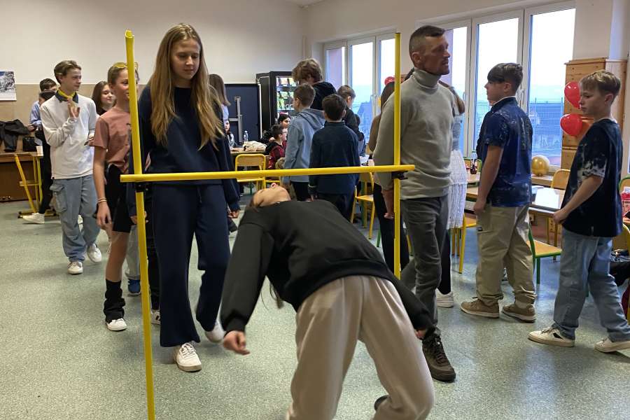 Szkolna Zabawa Karnawałowa 2025 – radosne świętowanie!