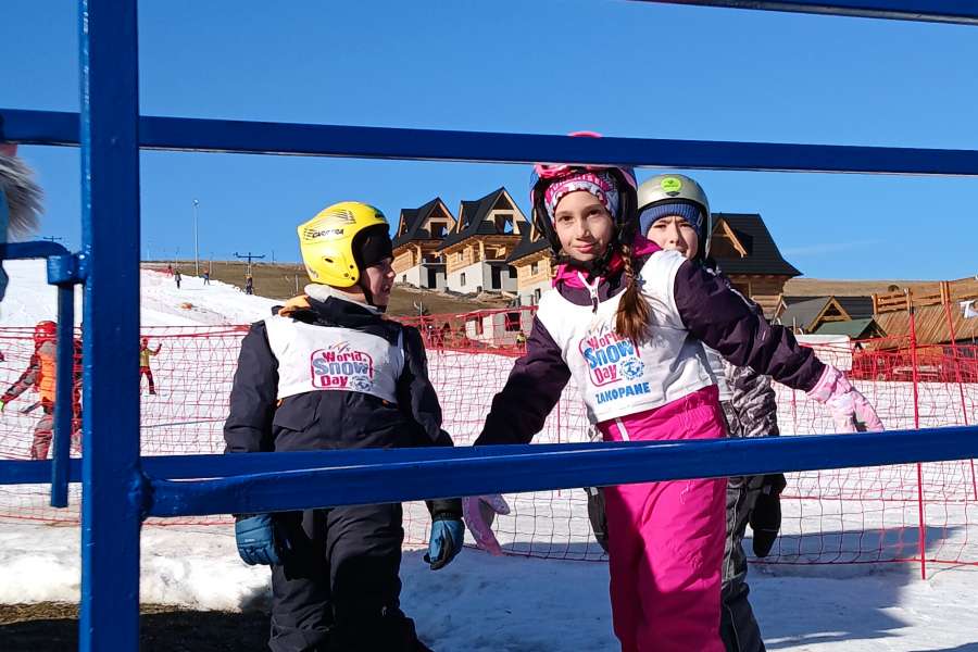 Jeżdzę z głową-2425