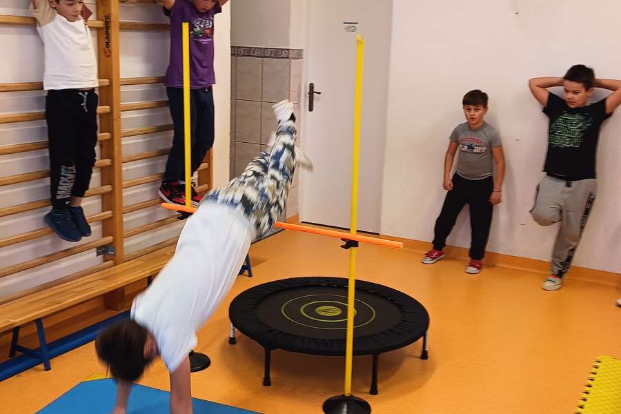 Aktywni do Kwadratu 2425