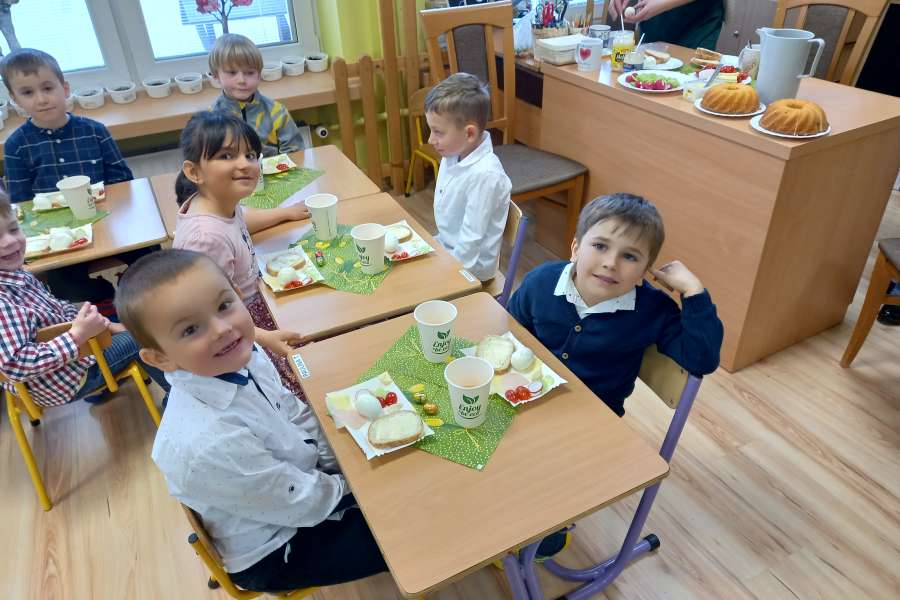 Sniadanie_wielkanocnepp2425