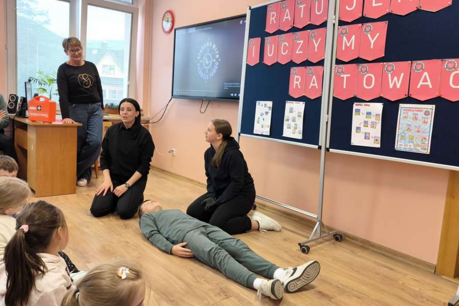 „RATUJEMY I UCZYMY RATOWAĆ”