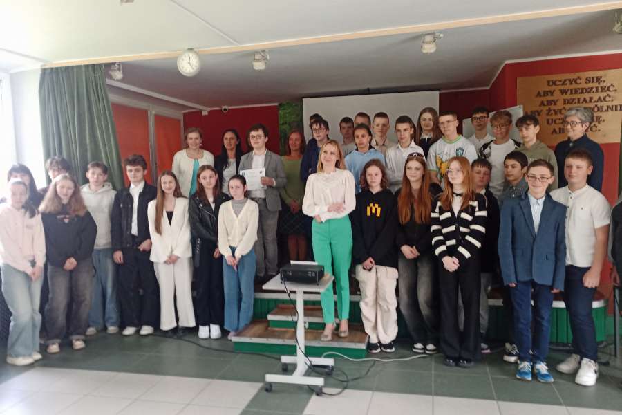 I Międzyszkolne Zawody Matematyczne Junior -25