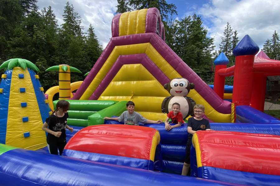 Wycieczka klasy 4 do Zakopanego – śladami patrona szkoły i odrobina przygody!