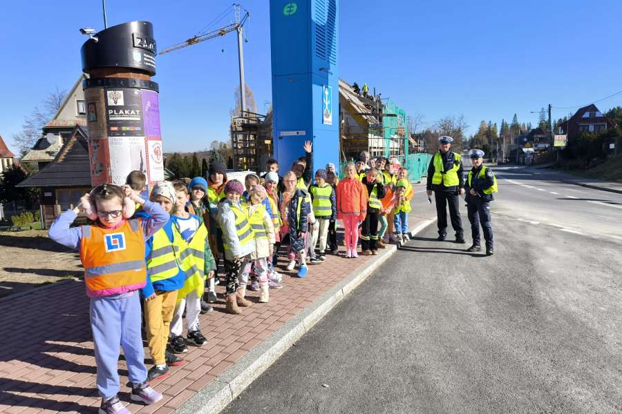 Odblaskowa szkoła” – uczymy się być bezpieczni! 1-3 2025