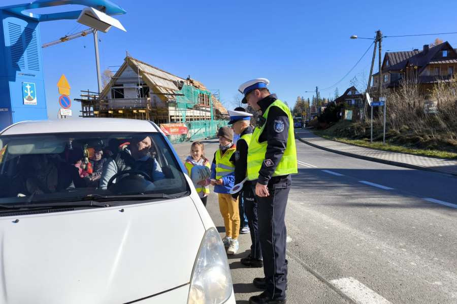 Odblaskowa szkoła” – uczymy się być bezpieczni! 1-3 2025