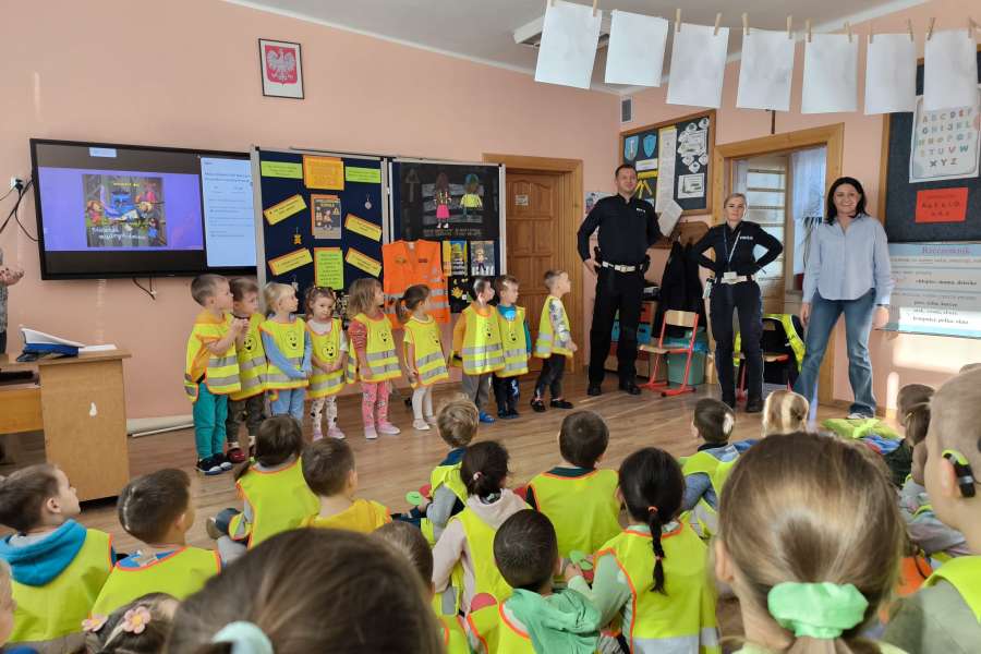 Odblaskowa szkoła” – uczymy się być bezpieczni! 1-3 2025