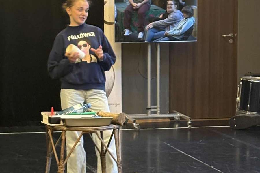 Warsztaty teatralne w ramach programu „Wyjście z klasą”25