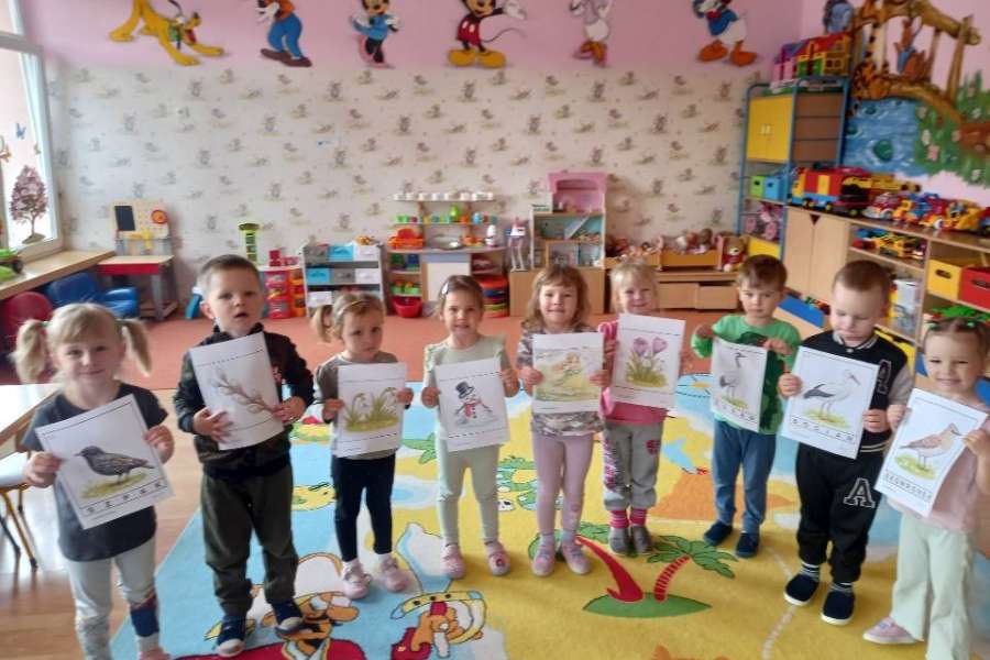 Zerówka i przedszkole w poszukiwaniu wiosny