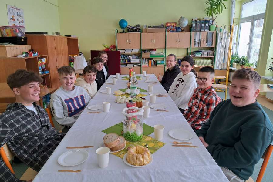 Śniadanka wielkanocne w szkole i przedszkolu