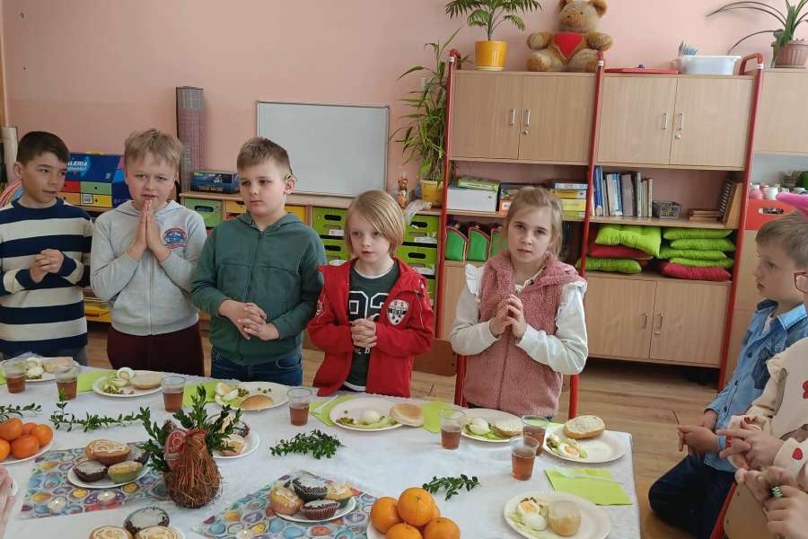 Śniadanka wielkanocne w szkole i przedszkolu