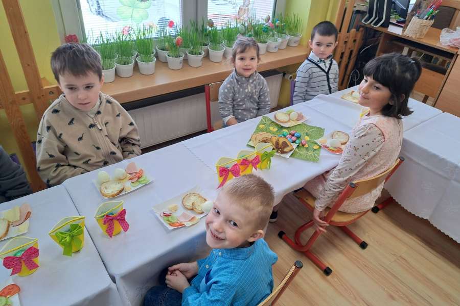 Śniadanka wielkanocne w szkole i przedszkolu
